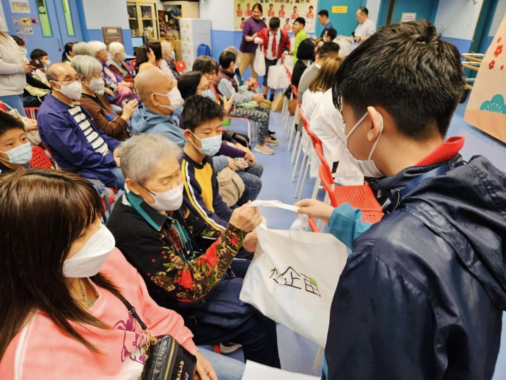 Facebook-post-image-11